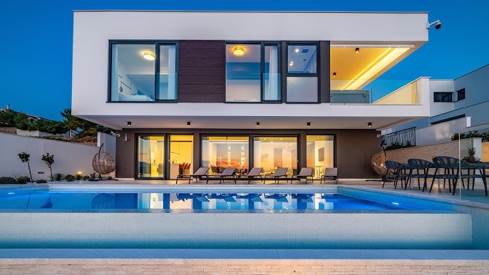 26 Mid Street Property